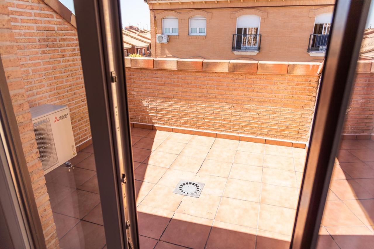 Apartamentos Hotel Carlos I Yuncos Dış mekan fotoğraf